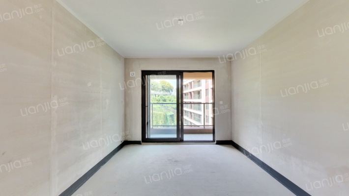 金地格林春岸三期二手房实景图