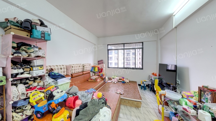 万福新村二手房实景图