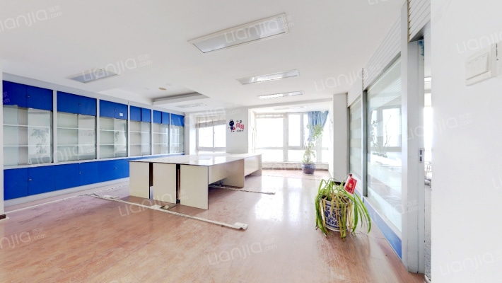 中环大厦二手房实景图