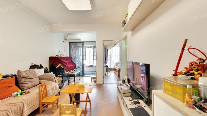 西锦国际三期二手房实景图