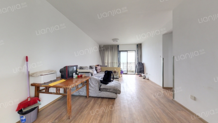 香江紫钻二手房实景图