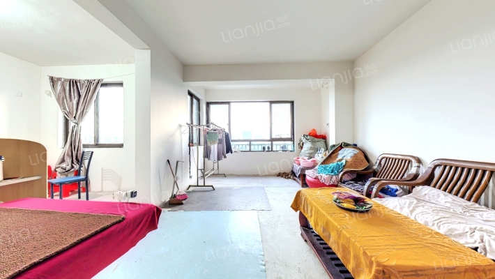 振兴花苑二手房实景图