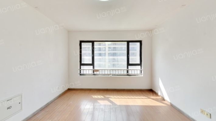 中新国际西城六区二手房实景图