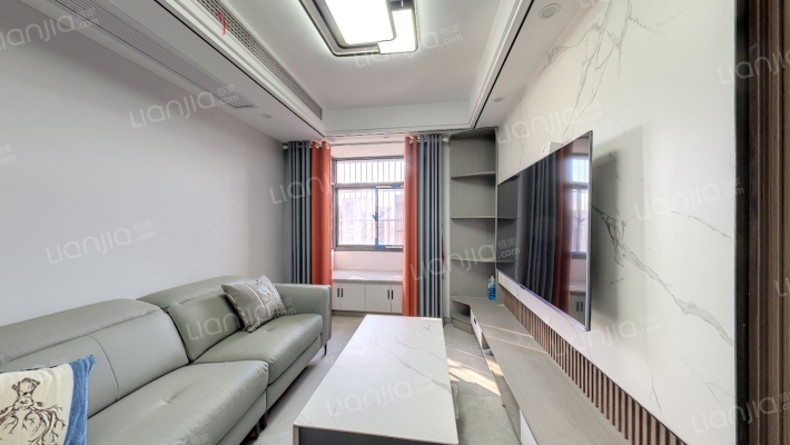 融悦华庭二手房实景图