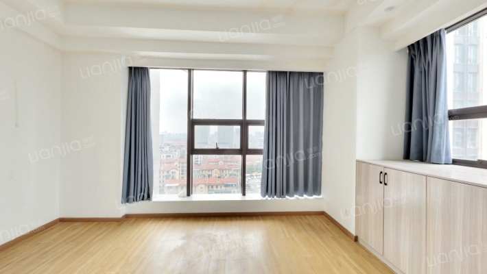 滨江花园二手房实景图