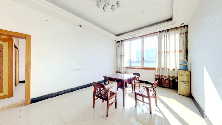 金马路二段123号二手房实景图