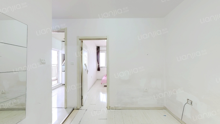 枫丹白露二手房实景图