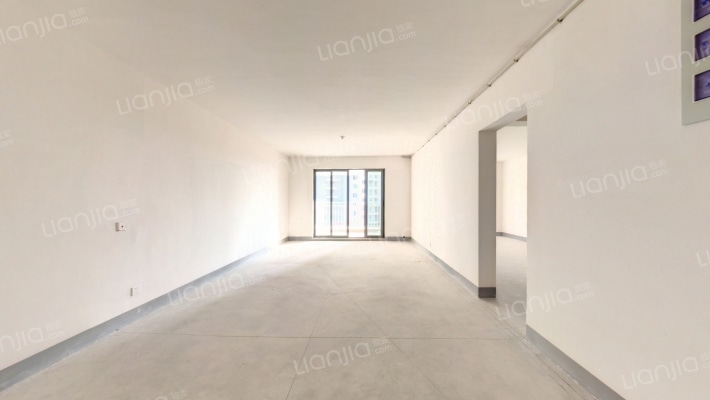 湖畔现代城三期二手房实景图