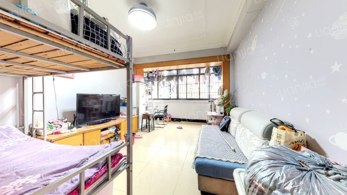 煤气管道宿舍二手房实景图