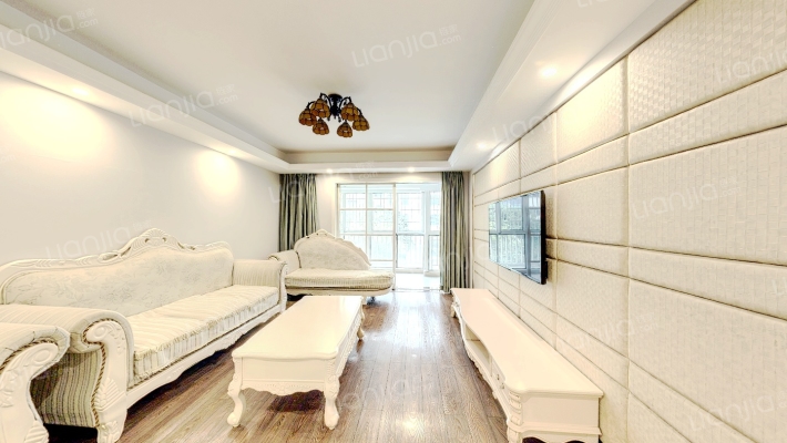 春南社区康月路二手房实景图