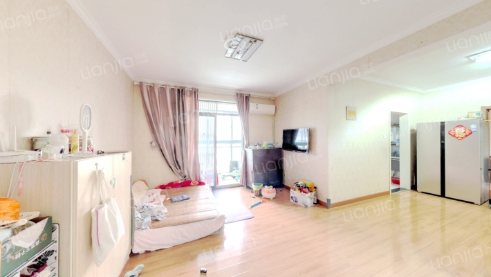 安徽省工业设备安装公司大院二手房实景图