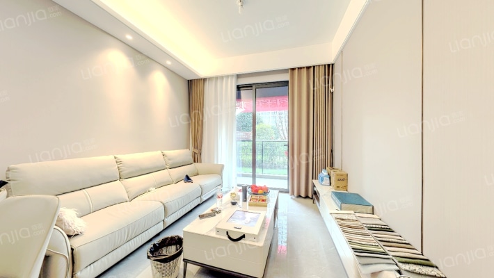 古墩彩虹轩二手房实景图