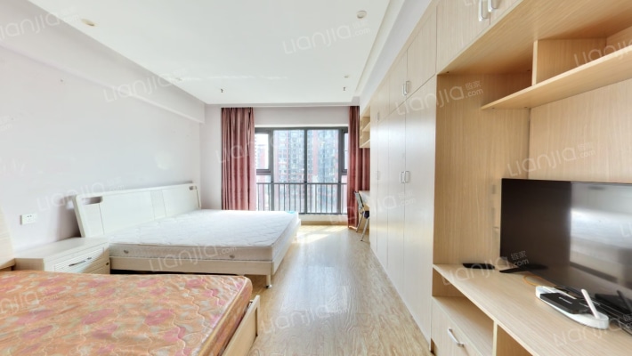 德润朗悦湾二手房实景图