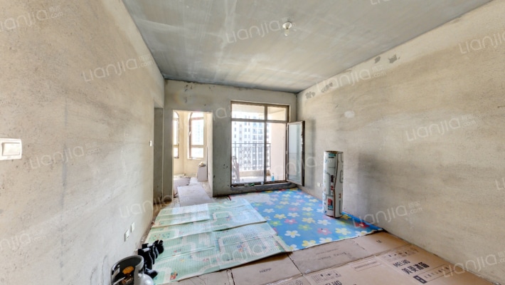 华通地中海郡二手房实景图