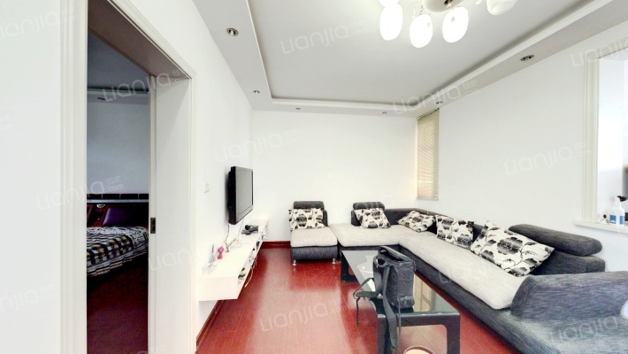 老皮防医院宿舍二手房实景图