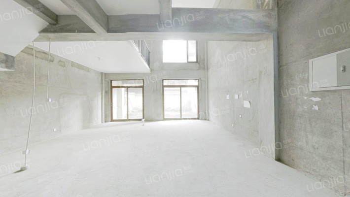 金辉十六山房二手房实景图