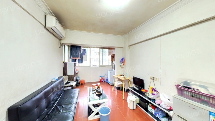 南洲花苑C区二手房实景图