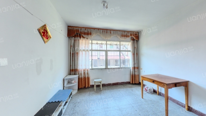 烟厂家属房二手房实景图