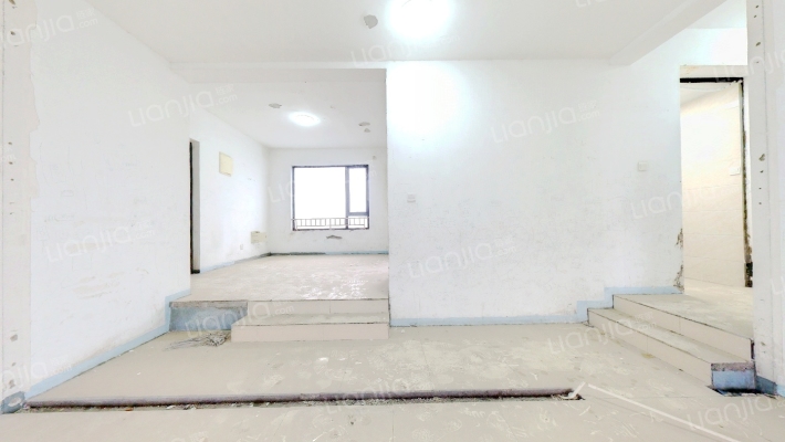 世茂运河城和茂苑一期二手房实景图