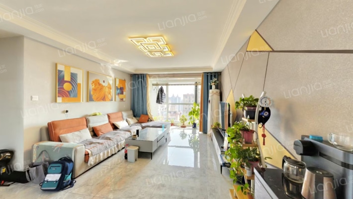 御澜华府二手房实景图