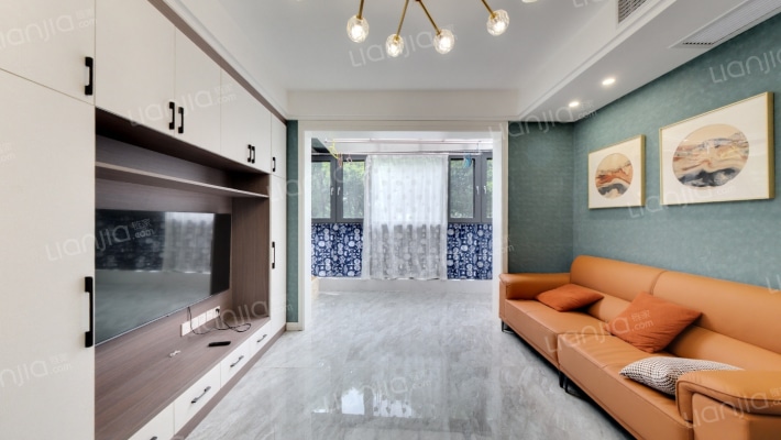 翡翠国际二手房实景图