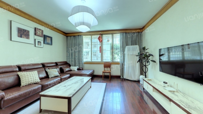 新南苑住宅楼二手房实景图