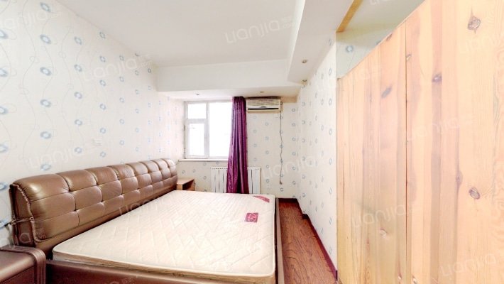 1世界公寓二手房实景图