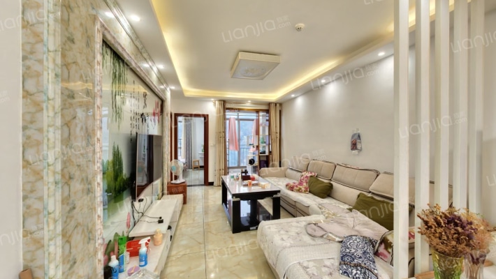 花果园L1区二手房实景图