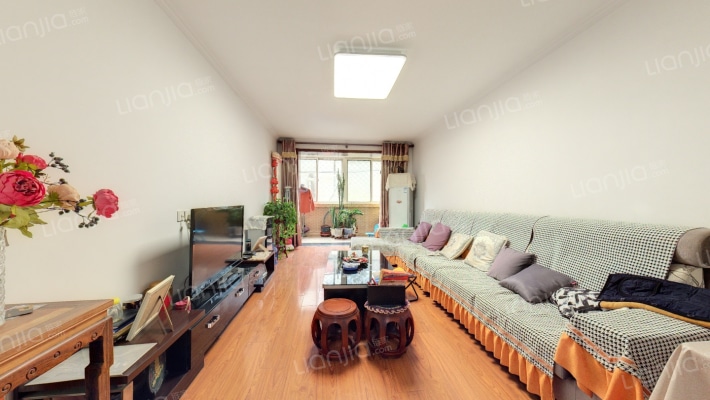 隆曦园C区二手房实景图