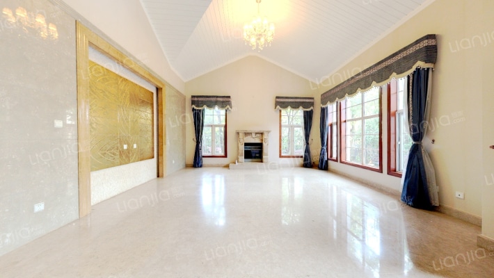 高天流云二手房实景图