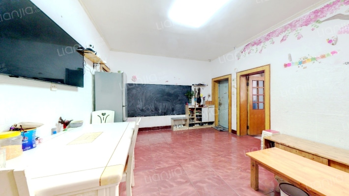 陕西街74号二手房实景图