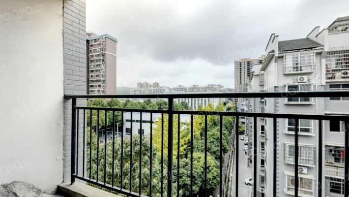 恒盛家园二手房实景图