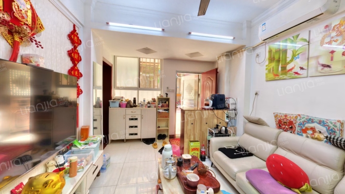 龙田西街口机电宿舍二手房实景图