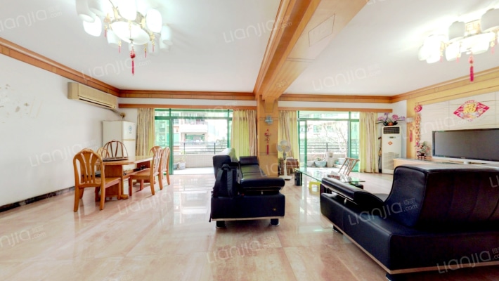 骏威广场二手房实景图