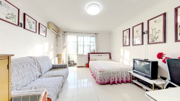 理工大学附中家属楼二手房实景图