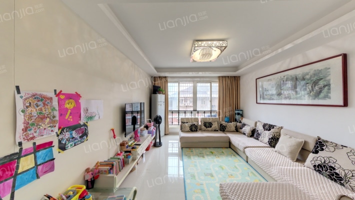 东城名苑二手房实景图