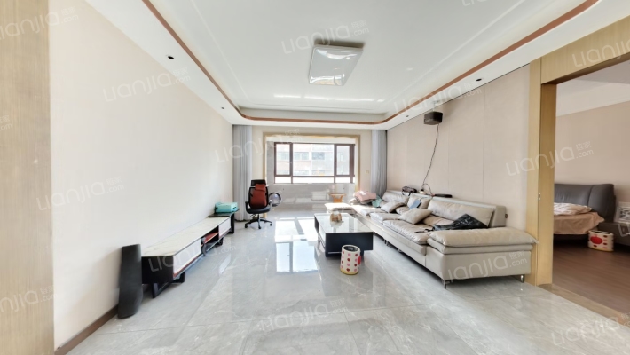 大成院二手房实景图