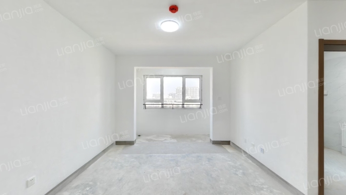 标山山河苑二手房实景图