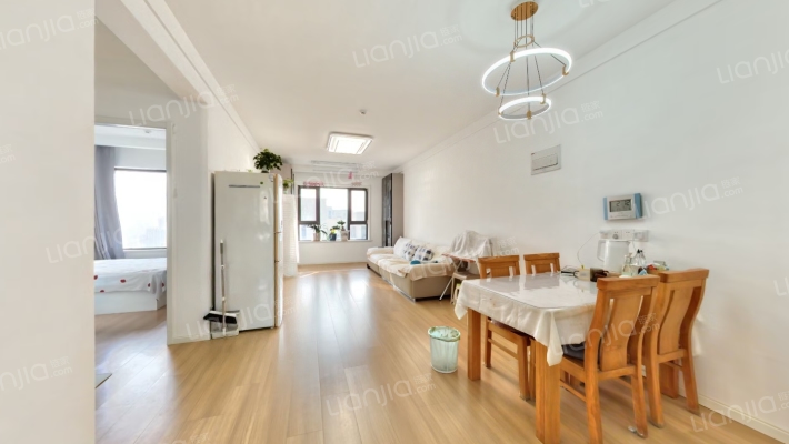 保利时代二手房实景图