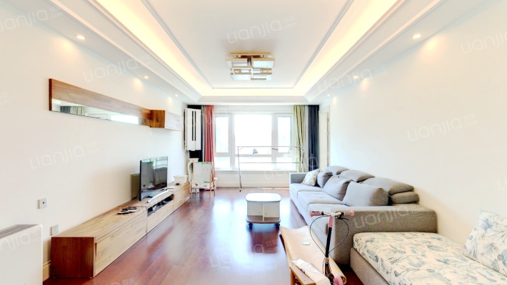 万科新梅江柏翠园二手房实景图