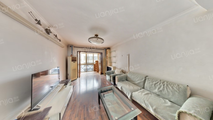 万维花园二手房实景图