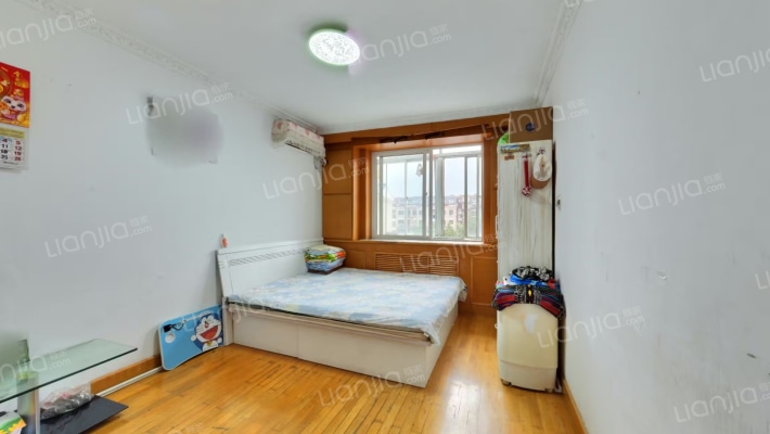 秀山路二手房实景图