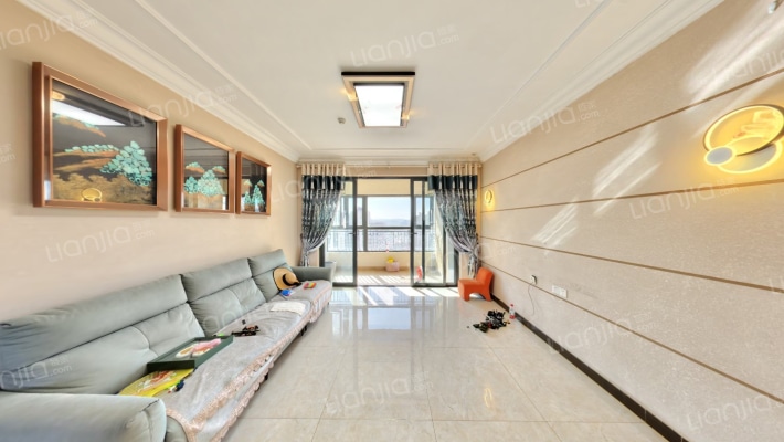 恒大金碧新城二手房实景图