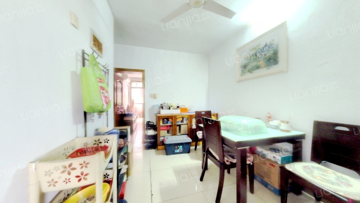 滨江花园东园二手房实景图