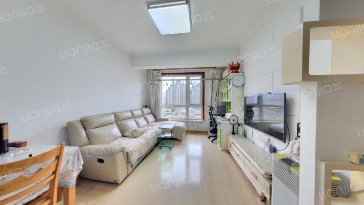 颐和香榭二手房实景图