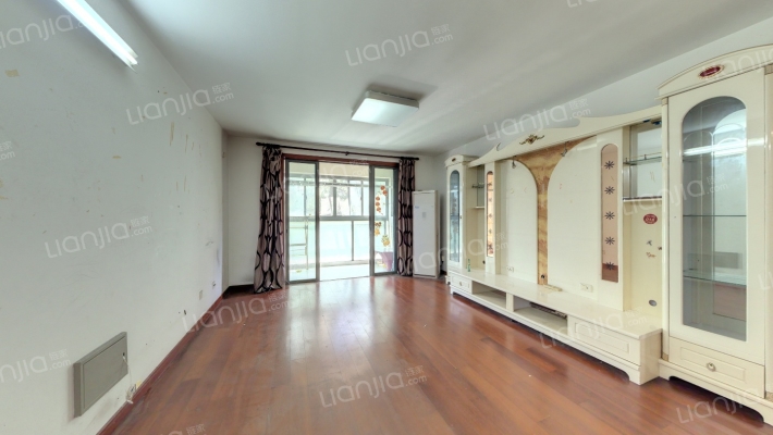 徐汇新城(公寓)二手房实景图