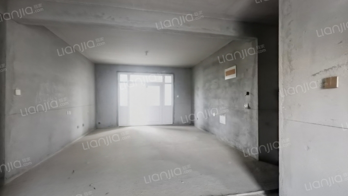 贾鲁嘉苑L区二手房实景图