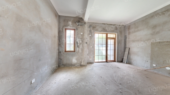 洞林湖新田城别墅区D区二手房实景图