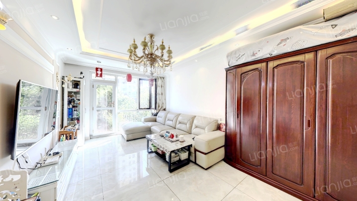 富城铭邸二手房实景图