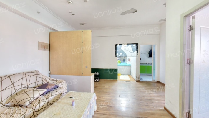 润扬新城二手房实景图